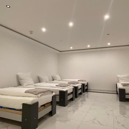 Hotel Business Bay Das Ehemalige Staycation Hotel Sindelfingen Bagian luar foto