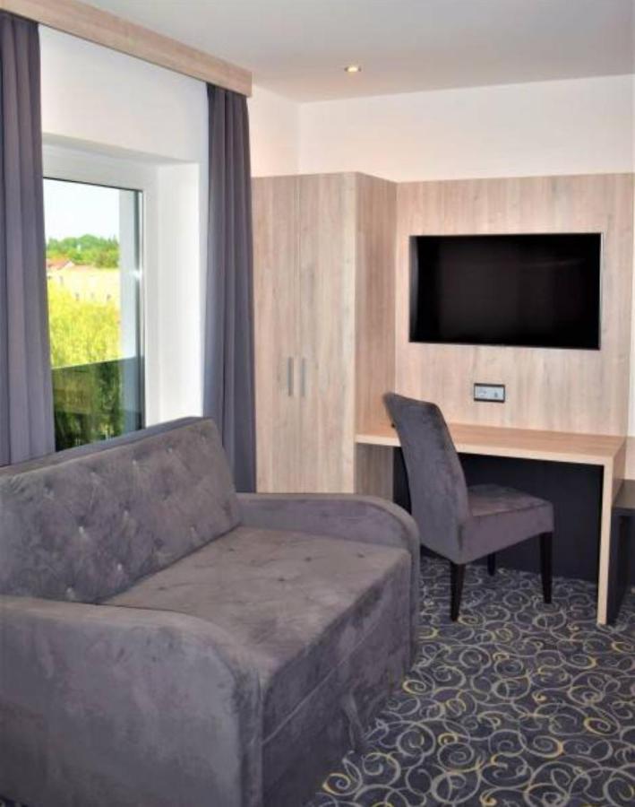 Hotel Business Bay Das Ehemalige Staycation Hotel Sindelfingen Bagian luar foto