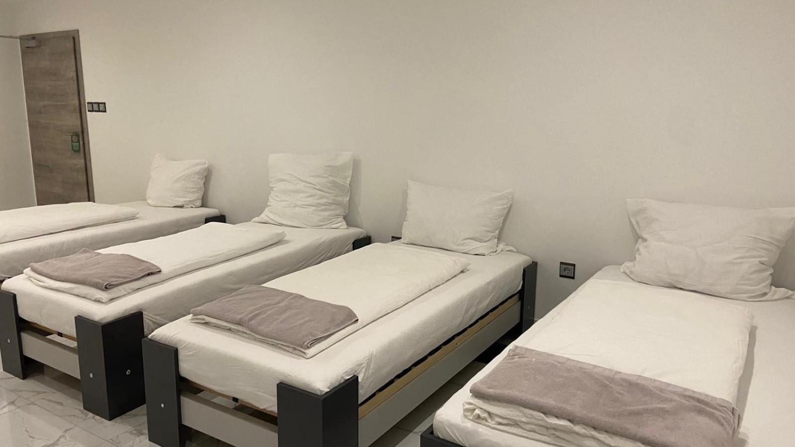 Hotel Business Bay Das Ehemalige Staycation Hotel Sindelfingen Bagian luar foto